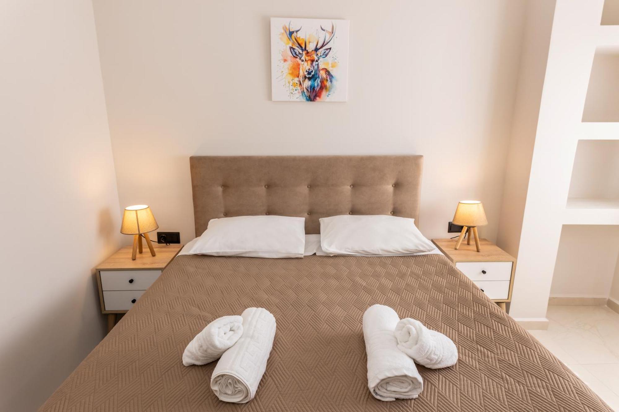 Steve'S Apartment Ираклио Екстериор снимка