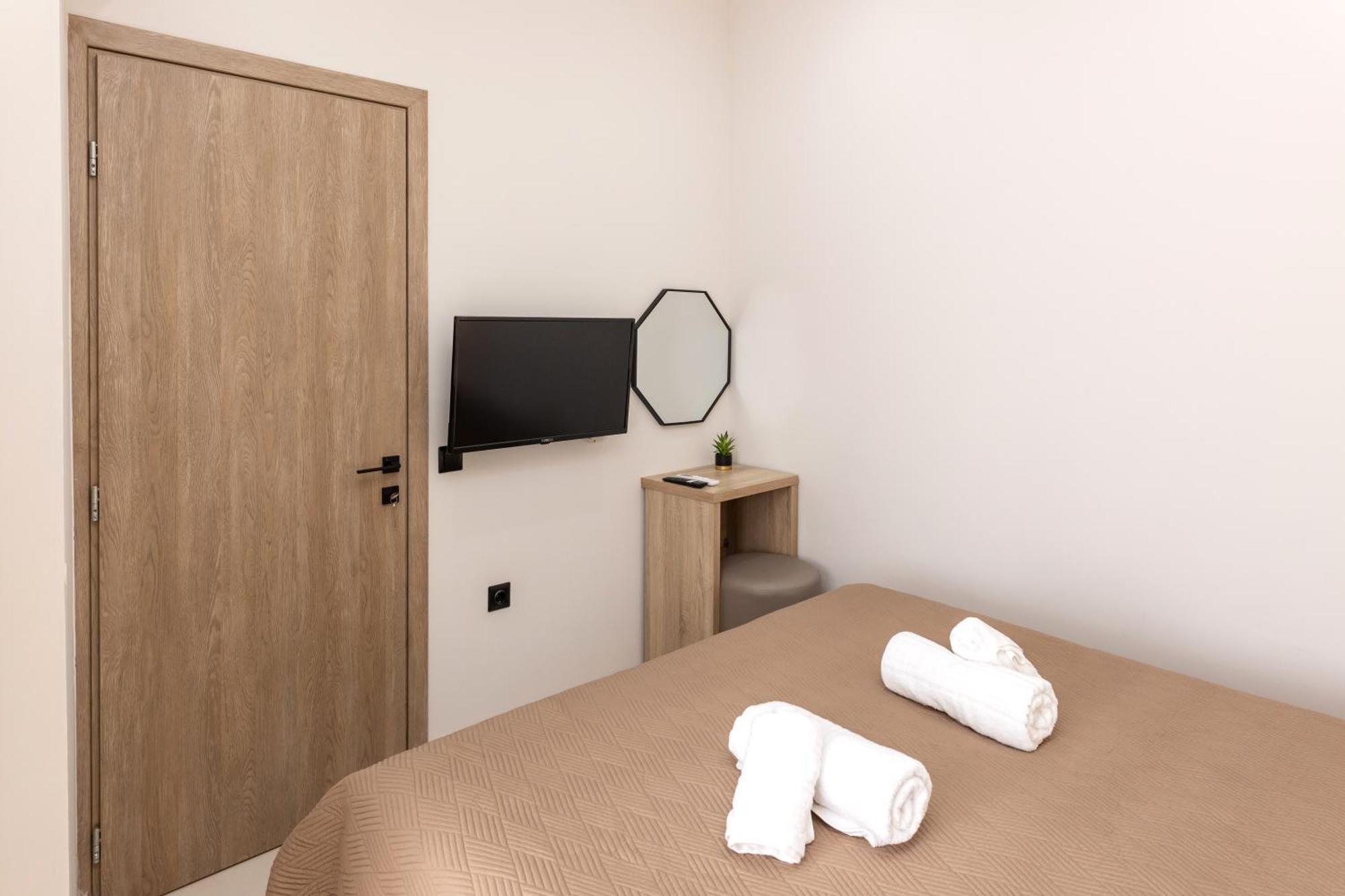 Steve'S Apartment Ираклио Екстериор снимка